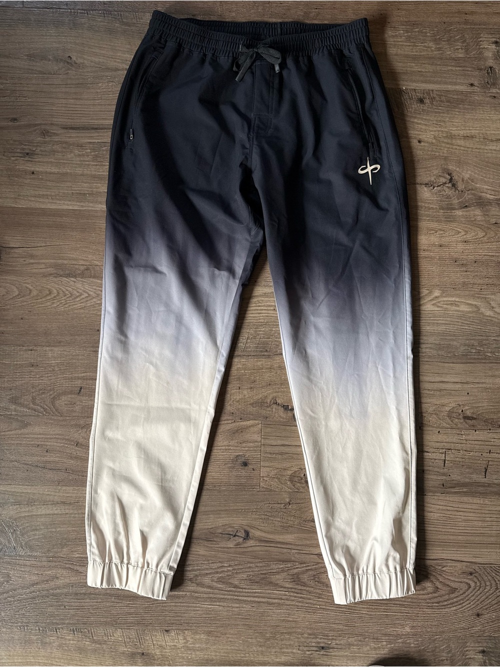 Santo Studio Men's Jogger Medium